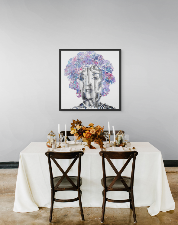 Marilyn Monroe n'est pas seulement une icône du cinéma, c'est une source d'inspiration profonde pour moi, artiste peintre et sculptrice 3D. À travers mes œuvres d'art optique, je redonne vie à son image avec élégance et profondeur, capturant sa féminité complexe et intemporelle. Chaque sculpture peinte sur toile est unique, mêlant reliefs subtils et couleurs vibrantes pour offrir une expérience visuelle immersive. Posséder une œuvre Marilyn Monroe, c’est inviter chez soi une pièce d’histoire artistique d’exception qui illumine et transforme votre intérieur. Découvrez pourquoi mon travail dédié à Marilyn est bien plus qu’un hommage : c’est une célébration de l’art, de la lumière et de la beauté éternelle.